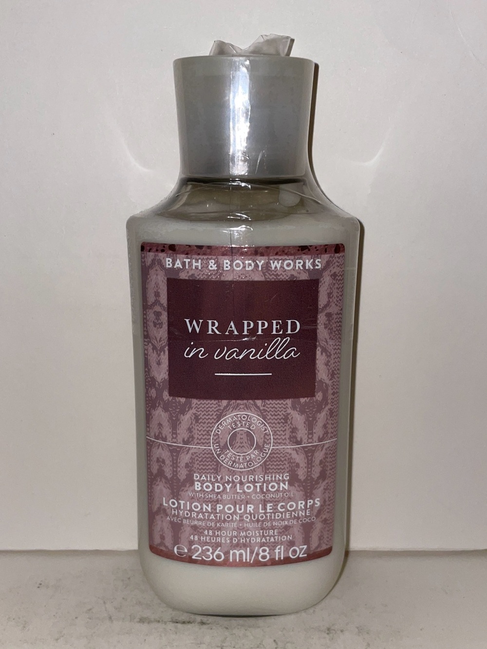 Bath & Body Works Wrapped In Vanilla Body Lotion 8oz Discontinued Sealed New